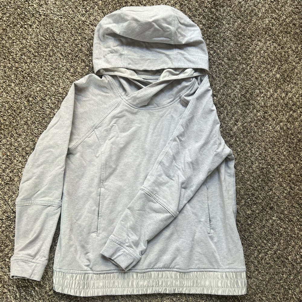 Lululemon pull over sweatshirt